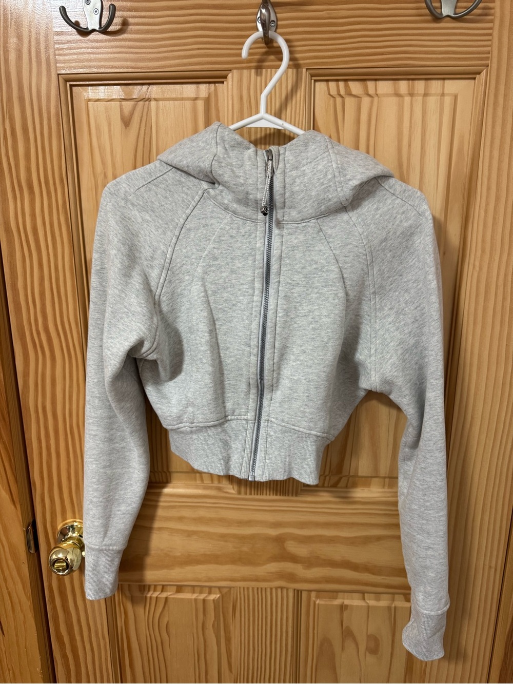 lululemon scuba crop zip